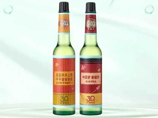 爺青回！六神換包裝了？這設(shè)計(jì)真“考古”！